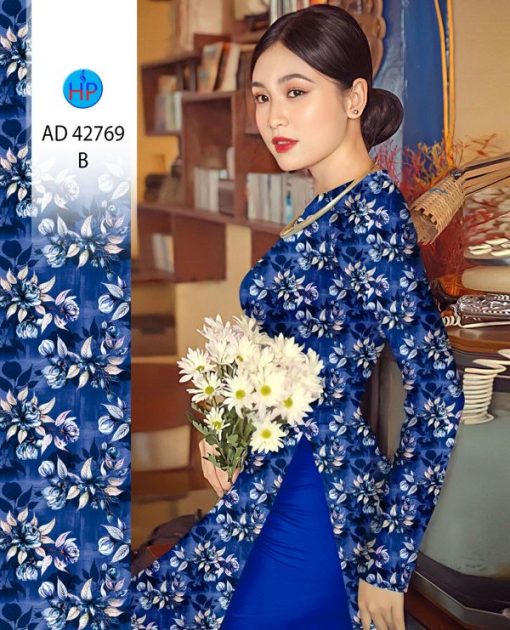 1684720432 Vai Ao Dai Mau Moi 16.jpg